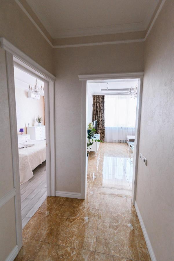 Ferienwohnung Luxury For Business & Pleasure Royal 2 Kiew Exterior foto