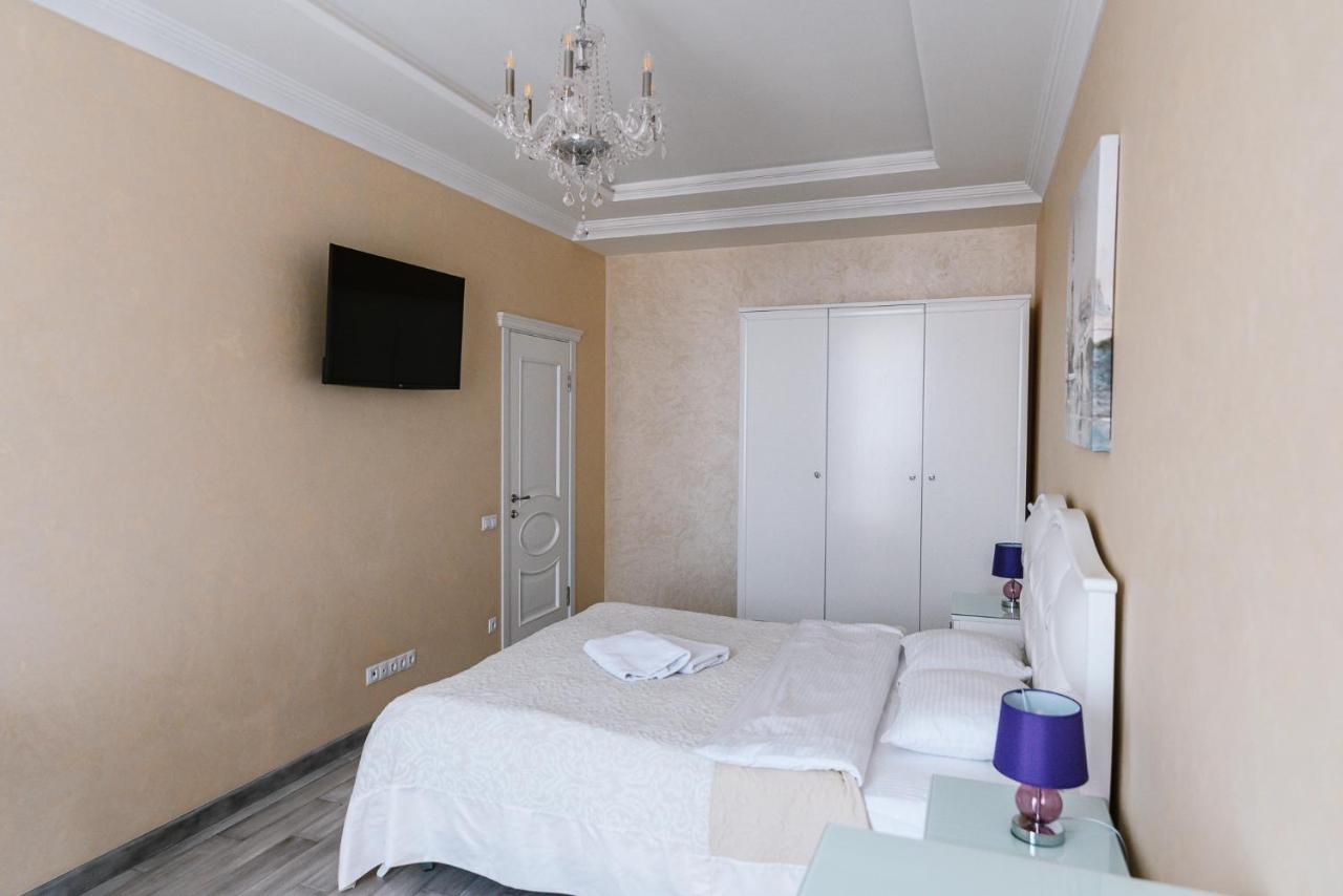 Ferienwohnung Luxury For Business & Pleasure Royal 2 Kiew Exterior foto